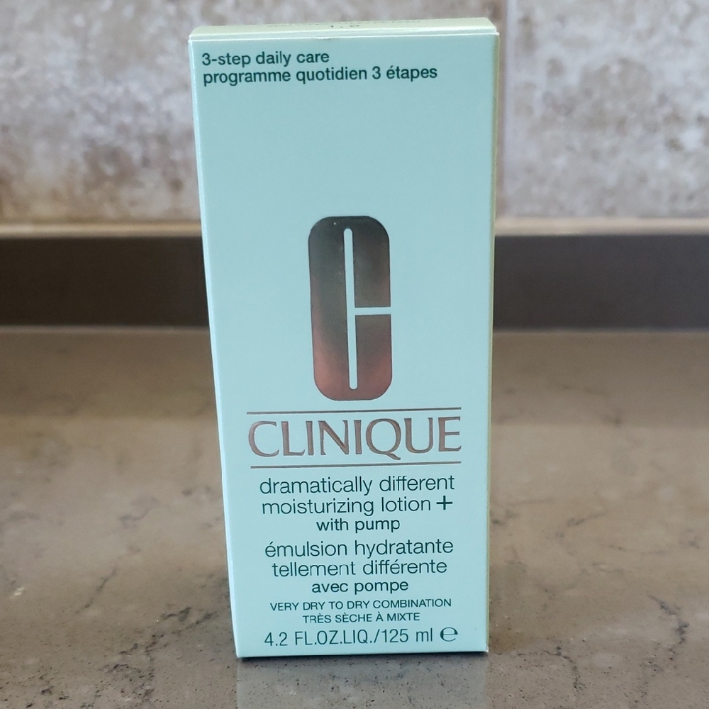 Clinique Dramatically Different Moisturizing Lotion+